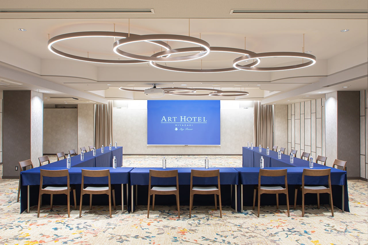 日向(ひなた)会議イメージ画像